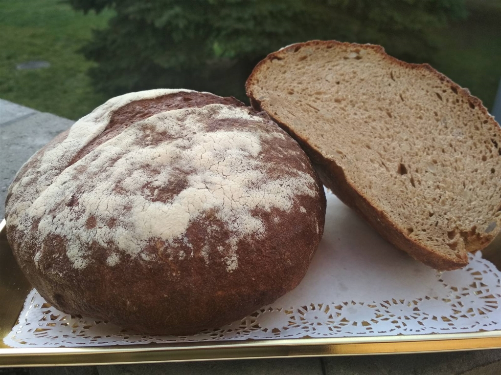 Хлеб без сахара и дрожжей