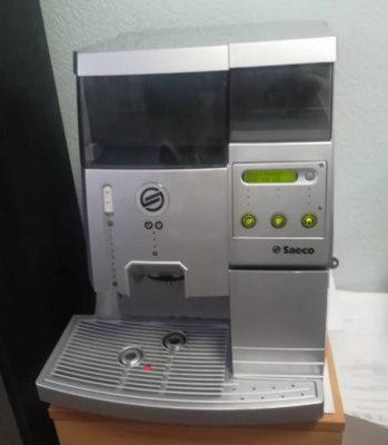Кофемашина Saeco AmbraCP10