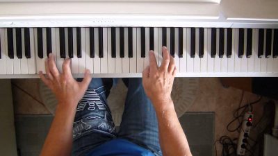 Уроки игры на фортепиано, сольфеджио