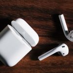 Продам новыt беспроводные наушники Apple AirPods