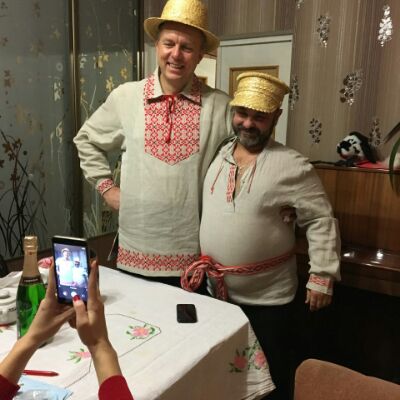 национальные белорусские,украинские,восточные и тд костюмы